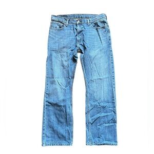 Levi’s 505 Medium Wash Straight Leg Jeans • Men Size 36x30